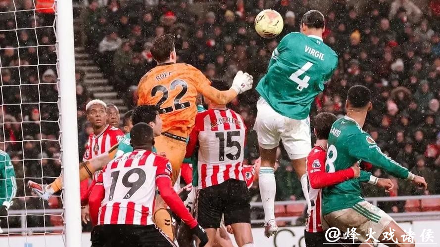 英超-范戴克建功萨拉赫助攻 利物浦1-0小胜桑德兰